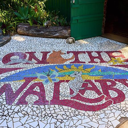 On The Wallaby Eco Lodge ユンガブッラ エクステリア 写真