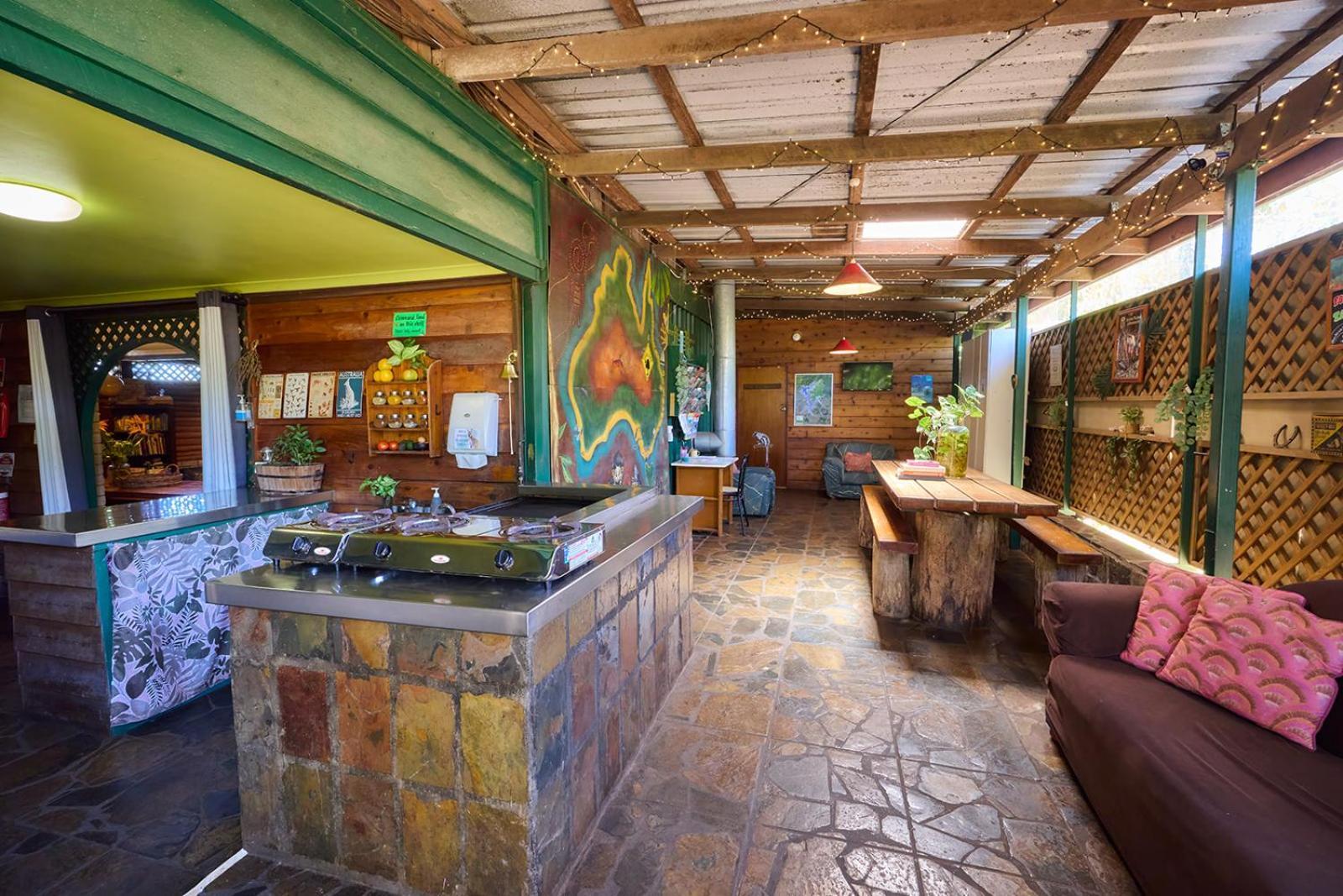 On The Wallaby Eco Lodge ユンガブッラ エクステリア 写真